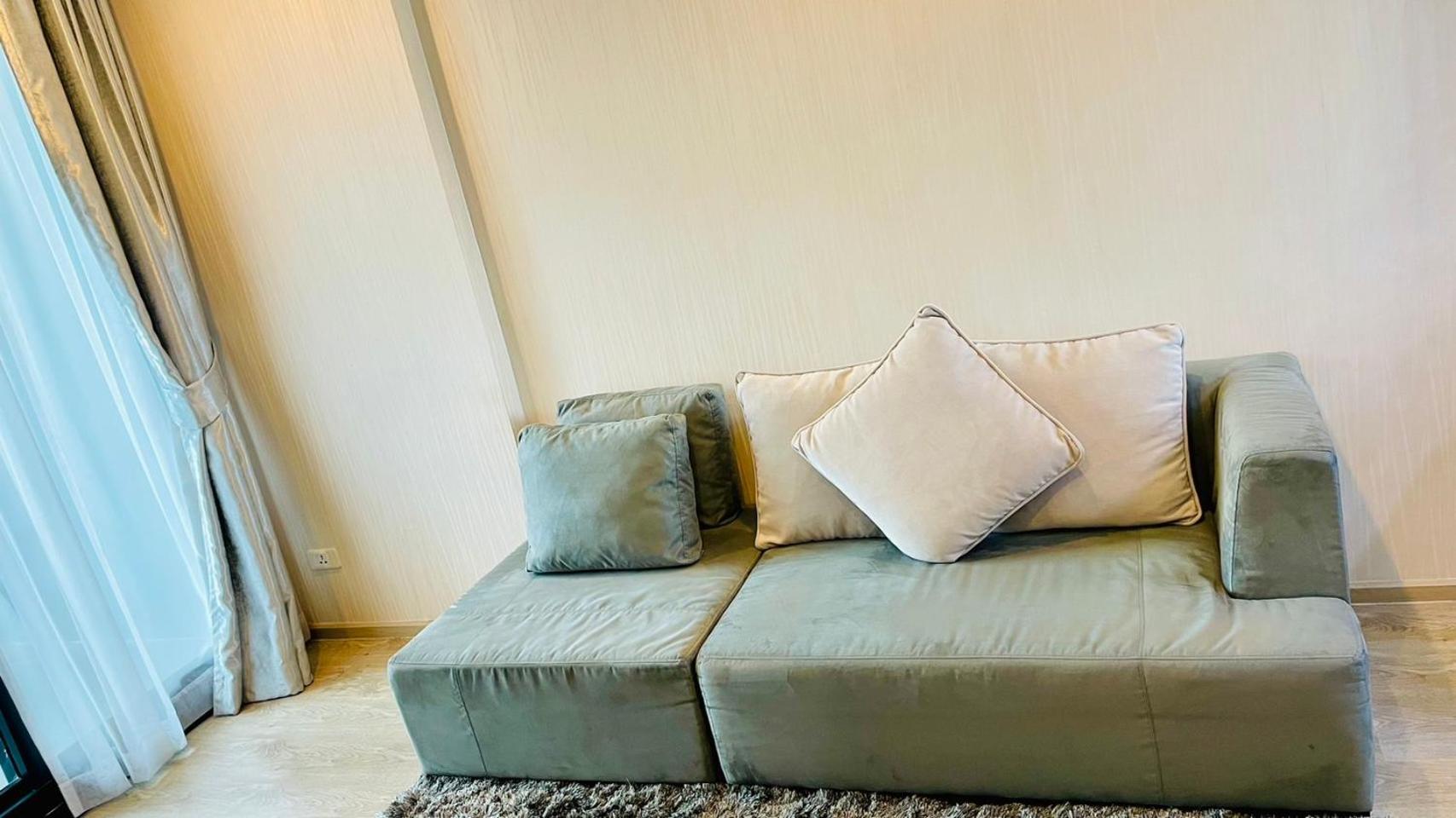 The Base Central Pattaya 2 Bed 2 Bath By Numam Esterno foto